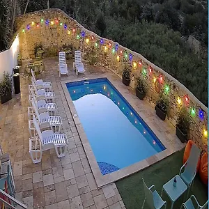 buradan rezervasyon yapın